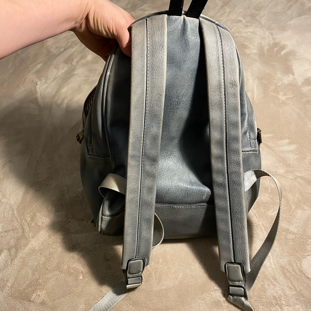 Moda Luxe Backpack - Picture 6 of 6